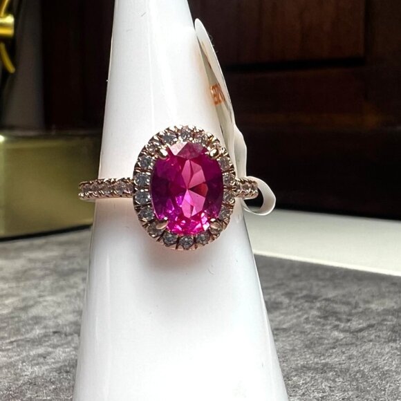 Ring Bomb Party RIng, size 6, NWOT, Pink stone rose gold color band - Picture 2 of 6